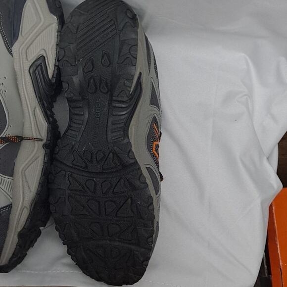 New Balance Orange and Gray Sneakers for Everyday Style Sz 11M - Picture 6 of 8